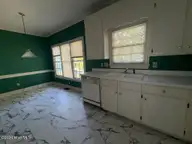 1733 Sparrow Hawk Lane, Rocky Mount, NC 27804 — 3-bedroom home in Beaver Pond, Rocky Mount, NC, photo 11 of 26: KITCHEN