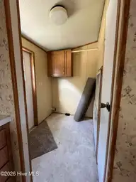 179 Aberdeen Lane, Jacksonville, NC 28540 — 3-bedroom manufactured home in Aberdeen Acres, Jacksonville, NC, photo 14 of 30: IMG_2661