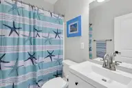 1422 Swordfish Lane 2, Carolina Beach, NC 28428 — 3-bedroom condo, Carolina Beach, NC, photo 21 of 52: 1422 Swordfish Ln-00021