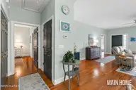 334 NE 48th Street, Oak Island, NC 28465 — 5-bedroom home in Tranquil Harbour Island, Oak Island, NC, photo 13 of 63: shniderproductions.com-38