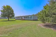 233 Friendship Church Road, Warsaw, NC 28398 — 3-bedroom manufactured home, Warsaw, NC, photo 3 of 40