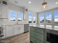 656 Fishermans Point, Newport, NC 28570 — 4-bedroom waterfront home in Bogue Watch, Newport, NC, photo 23 of 57: 47-web-or-mls-PA081705