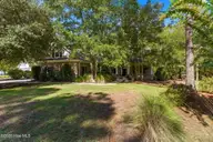 461 Springwood Drive SE, Bolivia, NC 28422 — 4-bedroom home in Winding River Plantation, Bolivia, NC, photo 12 of 74