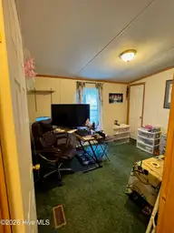 3205 Deanswood Drive, Kinston, NC 28504 — 4-bedroom manufactured home, Kinston, NC, photo 8 of 19: IMG_0816