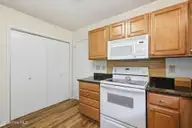 703 Oxford Drive, Morehead City, NC 28557 — 3-bedroom home in Mandy Farms, Morehead City, NC, photo 9 of 24: large-019e1c7f-b94a-72f6-8757-73fa8d18f4