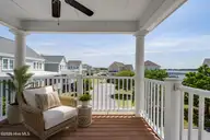 207 S Academy Street, Washington, NC 27889 — 3-bedroom waterfront condo in Moss Landing, Washington, NC, photo 23 of 42: Upstairs deck