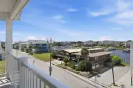 500 Canal Drive, Carolina Beach, NC 28428 — 7-bedroom home, Carolina Beach, NC, photo 21 of 73