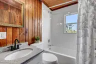 New Topsail Beach, Topsail Beach — 8-bedroom waterfront home in New Topsail Beach, Topsail Beach, NC, photo 16 of 71