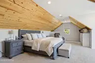201 Mansfield Parkway, Morehead City, NC 28557 — 4-bedroom waterfront home in Morehead Bluffs, Morehead City, NC, photo 23 of 50: Primary Bedroom