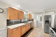 221 York Road, Greenville, NC 27858 — 3-bedroom home in Brook Valley, Greenville, NC, photo 15 of 53: 15-web-or-mls-BLS_0035