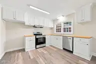 2554 E Forest Drive, Newport, NC 28570 — 5-bedroom home in West Newport, Newport, NC, photo 7 of 54: Kitchen