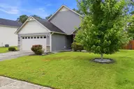 801 Ashley Meadow Lane, Jacksonville, NC 28546 — 3-bedroom home in Hunters Creek, Jacksonville, NC, photo 3 of 60