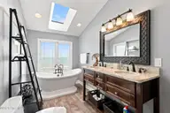 3903 Ocean Drive East, Emerald Isle, NC 28594 — 4-bedroom waterfront condo in Emerald Isle By The Sea, Emerald Isle, NC, photo 23 of 34: east