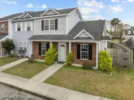 207 Timberlake Trail, Jacksonville, NC 28546 — 3-bedroom townhome in Marsh Oaks, Jacksonville, NC, photo 3 of 30: 13-web-or-mls-13