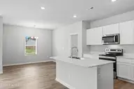 202 Hamlet Court, Richlands, NC 28574 — 4-bedroom home in Squires Run Village, Richlands, NC, photo 16 of 58: Kitchen