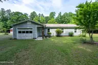 5101 Sand Ridge Road, New Bern, NC 28560 — 3-bedroom home in Oak Ridge, New Bern, NC, photo 7 of 48: 5101 Sand Ridge Road, New Bern
