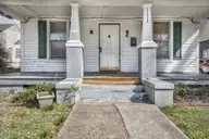 1113 Nash Street E, Wilson, NC 27893 — 5-bedroom home, Wilson, NC, photo 3 of 23: 004-1113NashStreet-Wilson-NC-27893-SMALL