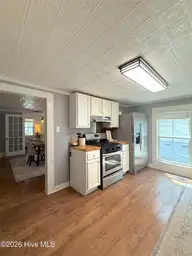 649 E Main Street, Belhaven, NC 27810 — 3-bedroom waterfront home, Belhaven, NC, photo 12 of 32: RealtyCam Photo 18 (1)