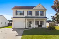 163 Crooked Run Drive, New Bern, NC 28560 — 3-bedroom home in Crooked Run, New Bern, NC, photo 1 of 38: 1_img_4701