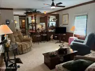 2279 Camelia Drive SW, Supply, NC 28462 — 2-bedroom manufactured home in Driftwood Acres, Supply, NC, photo 6 of 22