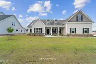 313 Water Wagon Trail, Jacksonville, NC 28546 — 4-bedroom home in Stateside, Jacksonville, NC, photo 2 of 50: SIMILAR PHOTO 2 (4)