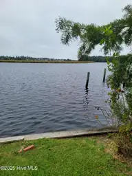 1300 Brices Creek Road, New Bern, NC 28562 — 3-bedroom waterfront home, New Bern, NC, photo 8 of 28