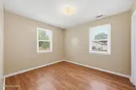 913 Fort Totten Drive, New Bern, NC 28560 — 3-bedroom home in Degraffenried, New Bern, NC, photo 17 of 34: 17-web-or-mls-DSC_1925