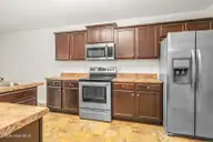 108 Castlebury Court, Rocky Mount, NC 27804 — 4-bedroom home in Carriage Pond, Rocky Mount, NC, photo 15 of 37: 008-108CastleburyCourt-RockyMount-NC-278