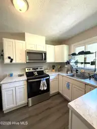 2200 Indian Drive, Jacksonville, NC 28546 — 4-bedroom home in Cardinal Village, Jacksonville, NC, photo 16 of 33: IMG_7477