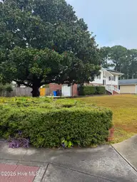 2618 Northwoods Drive, Jacksonville, NC 28540 — 4-bedroom home in Northwoods Park, Jacksonville, NC, photo 4 of 37: Photo Oct 04 2026, 10 59 18 AM (1)