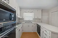 3014 Rouse Road, Kinston, NC 28504 — 3-bedroom home in Colonial Pines, Kinston, NC, photo 19 of 48: 19-web-or-mls-BLS_0021