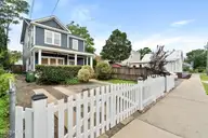 108 S 9th Street, Wilmington, NC 28401 — 3-bedroom home in Castle Dock, Wilmington, NC, photo 3 of 45: mls-DSC04128
