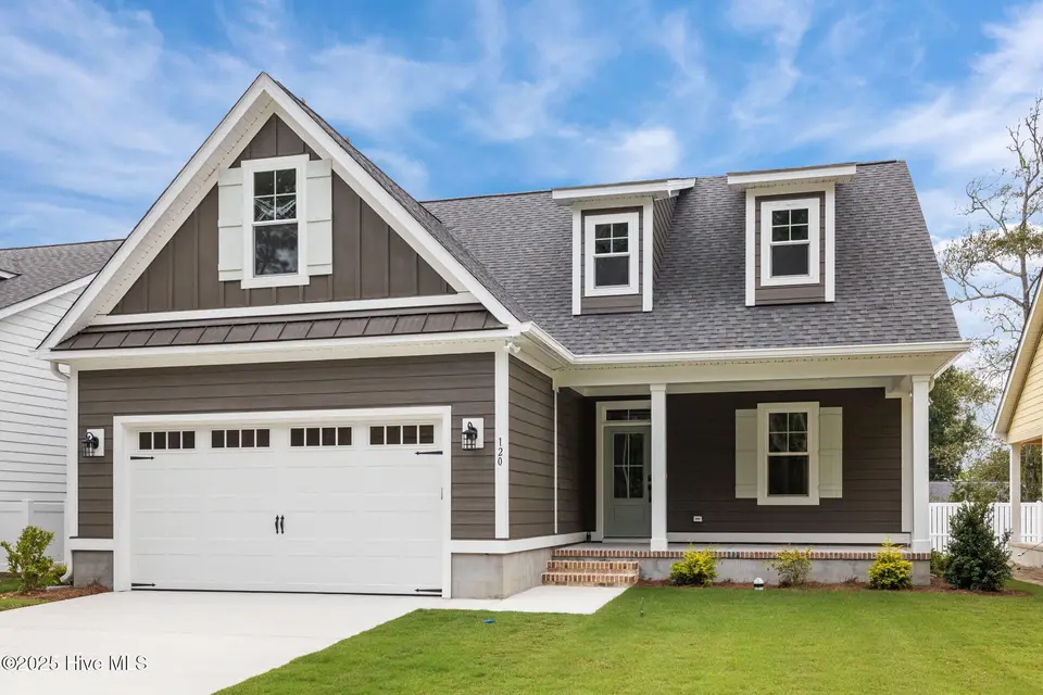 120 Pine View Boulevard, Beaufort, NC 28516 — 4-bedroom home in Beau Coast West, Beaufort, NC, photo 1 of 42: 120 Pine View Blvd
