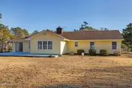 3616 Sunny Drive, Morehead City, NC 28557 — 3-bedroom home in Mandy Farms, Morehead City, NC, photo 7 of 50: 7-web-or-mls-1S3A0148