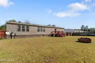 801 Maynard Boulevard, Jacksonville, NC 28546 — 3-bedroom manufactured home in Maynard Manor, Jacksonville, NC, photo 18 of 19: DSC_7760