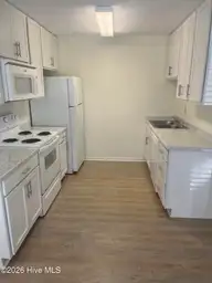 3309 Bridges Street A 1, Morehead City, NC 28557 — 2-bedroom condo in The Bridges Condominium, Morehead City, NC, photo 6 of 17: Kitchen