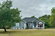 15 Stratford Place SW, Shallotte, NC 28470 — 3-bedroom home in Brierwood Estates, Shallotte, NC, photo 1 of 37: 15 Stratford Place