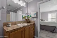 147 Swain Lane, West End, NC 27376 — 3-bedroom manufactured home, West End, NC, photo 21 of 42: Owner Bathroom