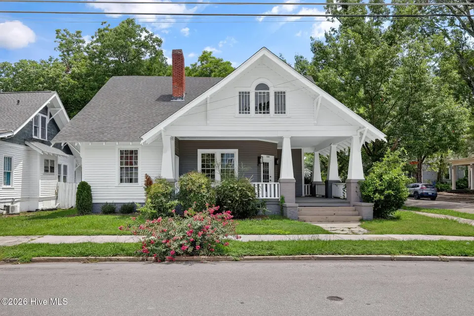 700 Kenan Street W, Wilson, NC 27893 — 4-bedroom home, Wilson, NC, photo 1 of 34: Front