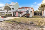 1909 S Shore Drive, Surf City, NC 28445 — 4-bedroom waterfront home in White Hills Beach, Surf City, NC, photo 6 of 55: 6-web-or-mls-IMG_8857RE