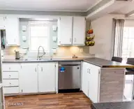 312 Peanut Road, Hampstead, NC 28443 — 3-bedroom manufactured home, Hampstead, NC, photo 10 of 43: IMG_0745