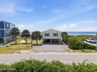 407 Ocean Drive, Oak Island, NC 28465 — 3-bedroom waterfront home in Yaupon Beach, Oak Island, NC, photo 5 of 52
