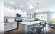 562 Glitter Bay Loop, Shallotte, NC 28470 — 4-bedroom home in Solserra, Shallotte, NC, photo 4 of 42: Kitchen