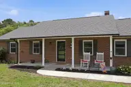 102 Beaver Trail, Hubert, NC 28539 — 4-bedroom waterfront home, Hubert, NC, photo 3 of 63: 5-web-or-mls-1S3A2661