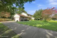 510 Brynn Marr Road, Jacksonville, NC 28546 — 4-bedroom home in Brynn Marr, Jacksonville, NC, photo 7 of 50