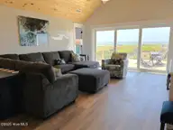 323 Caswell Beach Road, Oak Island, NC 28465 — 5-bedroom waterfront home in Caswell Beach, Oak Island, NC, photo 14 of 54: 323 Caswell Beach