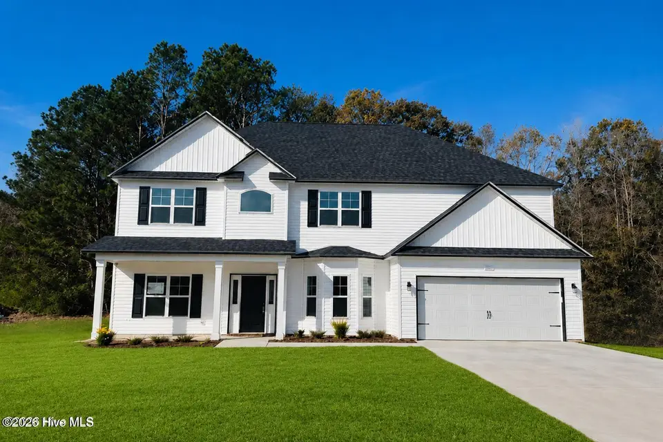 1115 Lunenburg Place, Jacksonville, NC 28540 — 5-bedroom home in Wedgewood, Jacksonville, NC, photo 1 of 27