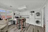 1107 Pine Grove Drive, Wilmington, NC 28409 — 4-bedroom home in Florence Montford, Wilmington, NC, photo 5 of 28