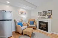 6228 Harbourside Drive, New Bern, NC 28560 — 1-bedroom condo in Fairfield Harbour, New Bern, NC, photo 9 of 26: Sitting area