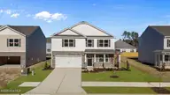 1023 Minnette Circle, New Bern, NC 28562 — 4-bedroom home in West New Bern, New Bern, NC, photo 3 of 45: 1023 Minnette